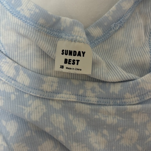 Sunday Best Crop Tank Top - Picture 3 of 3